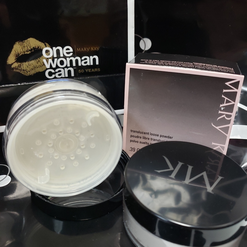 Translucent loose powder